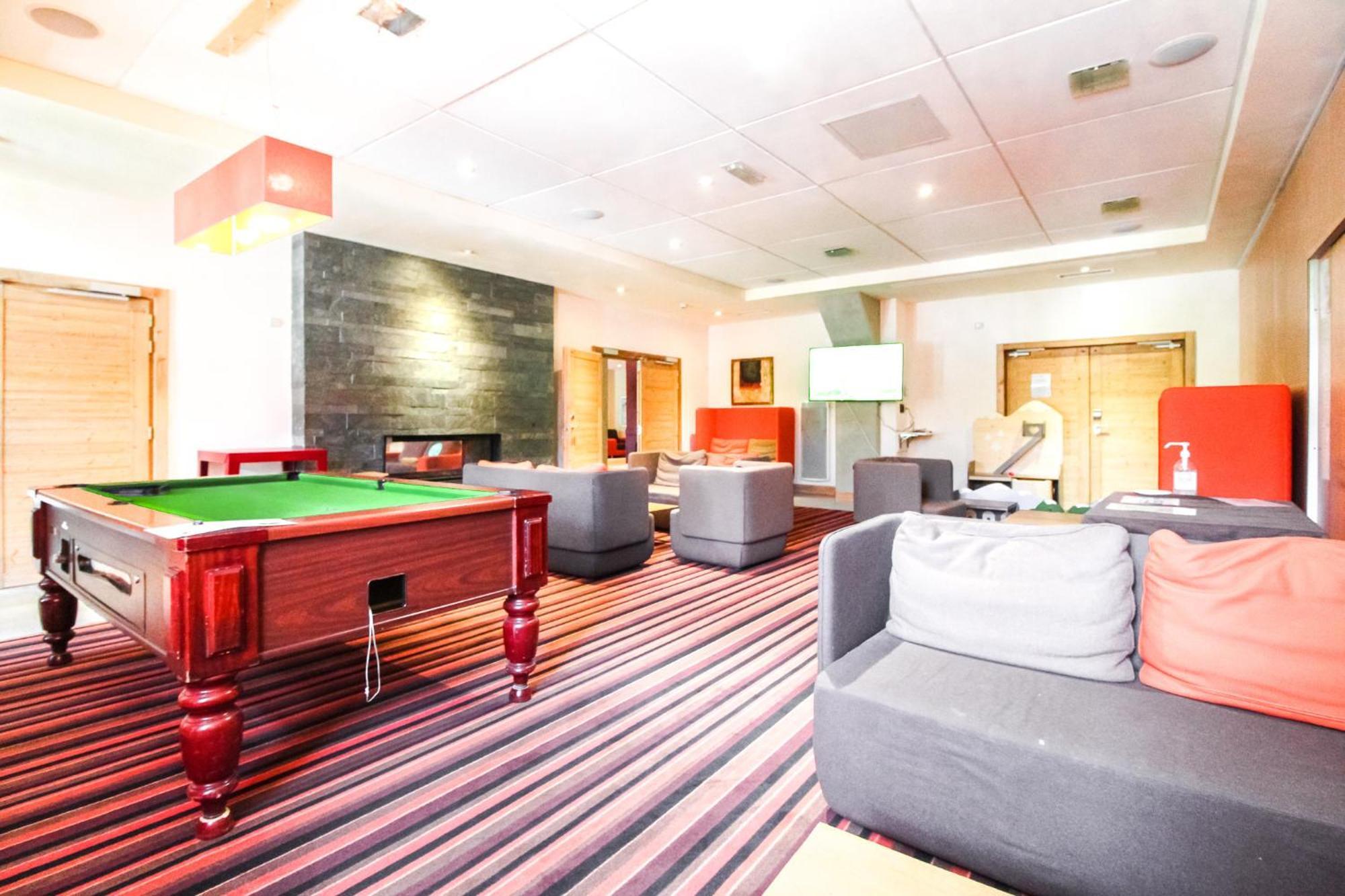 Large One-Bedroom Apartment, Wheelchair Adapted, Les Terrasses D'Eos Flaine Esterno foto