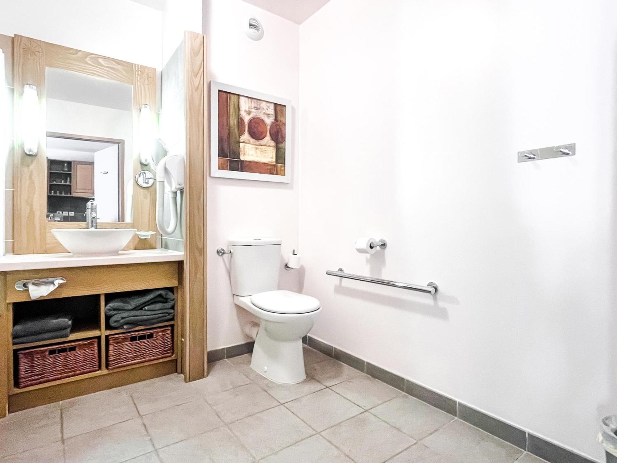Large One-Bedroom Apartment, Wheelchair Adapted, Les Terrasses D'Eos Flaine Esterno foto